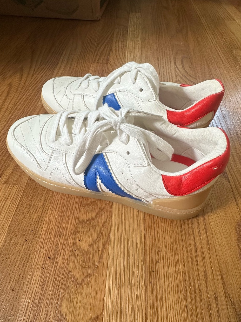 Women’s White Sneakers with Blue Accent and Red Heel